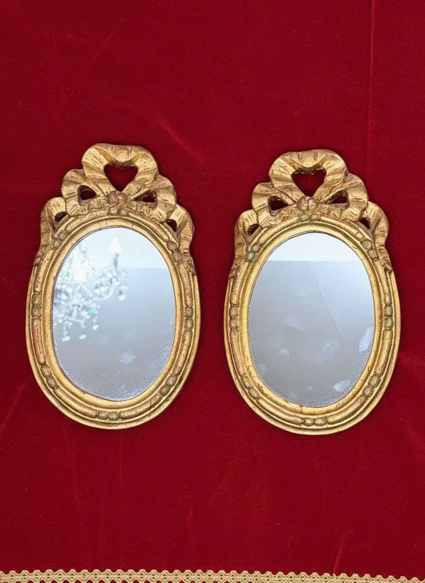 Pareja de espejos cornucopias (26 × 15 cm)