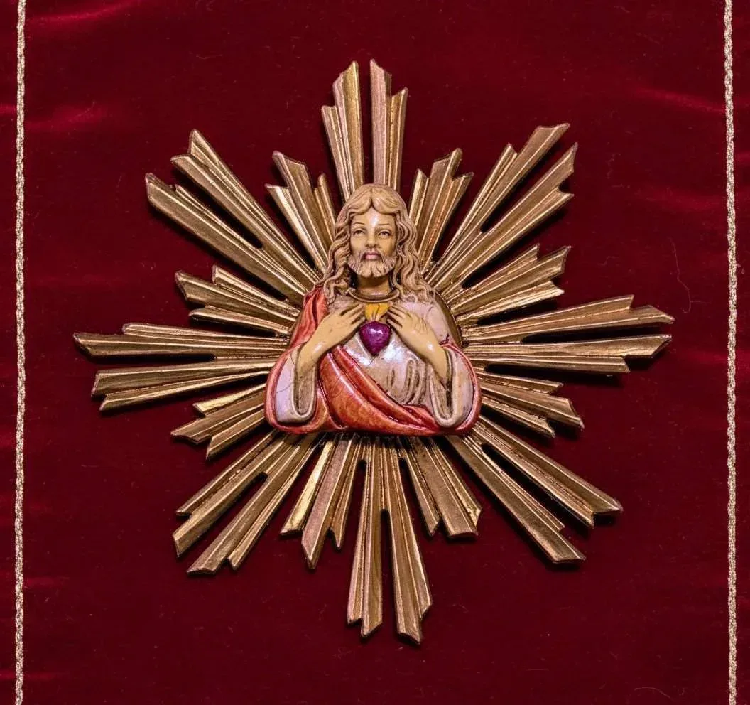 Relieve devocional del Sagrado Corazón (18 cm)