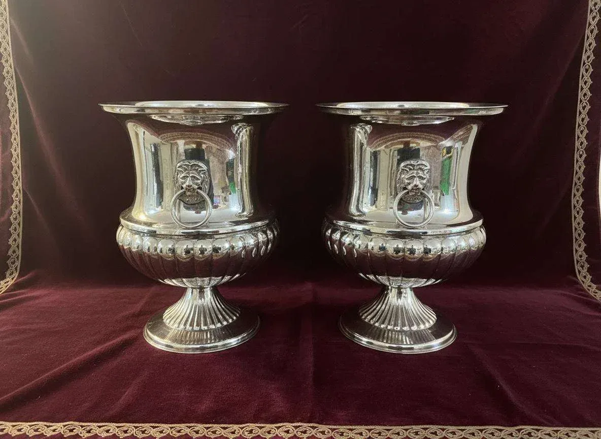 Pareja de champaneras / jarrones ornamentales (17,5 cm)